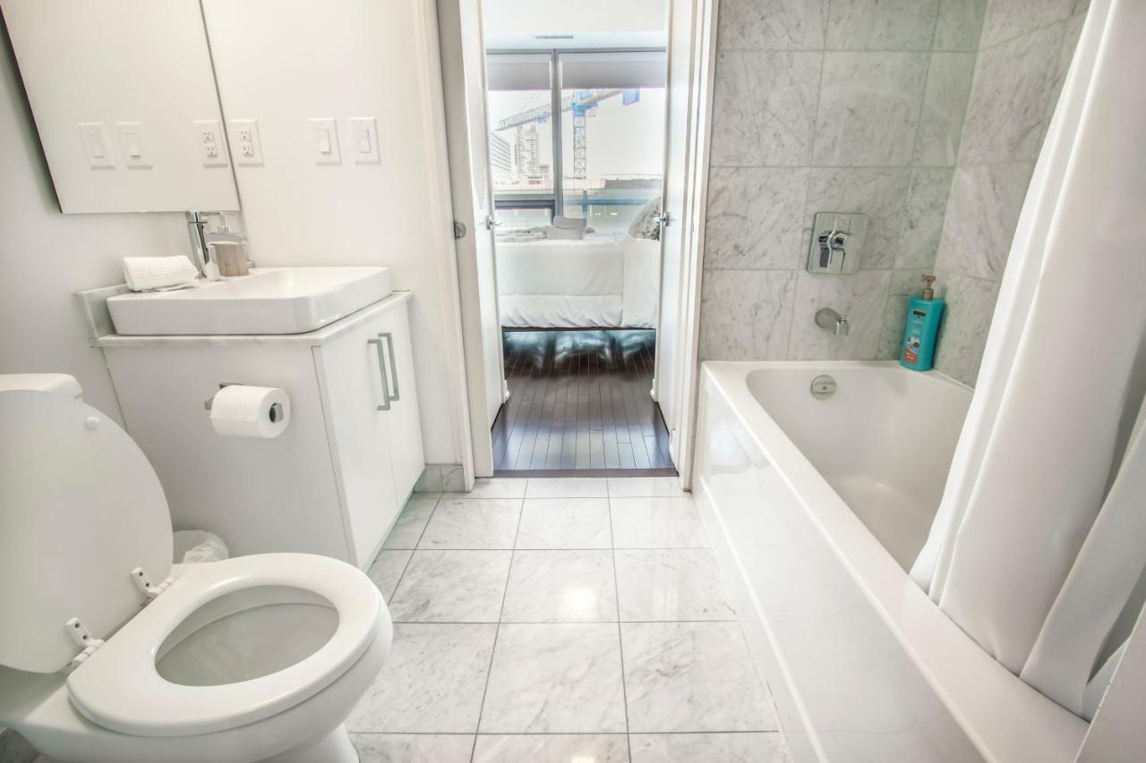 Micasa Suites - Modern Executive Condo Toronto Ngoại thất bức ảnh